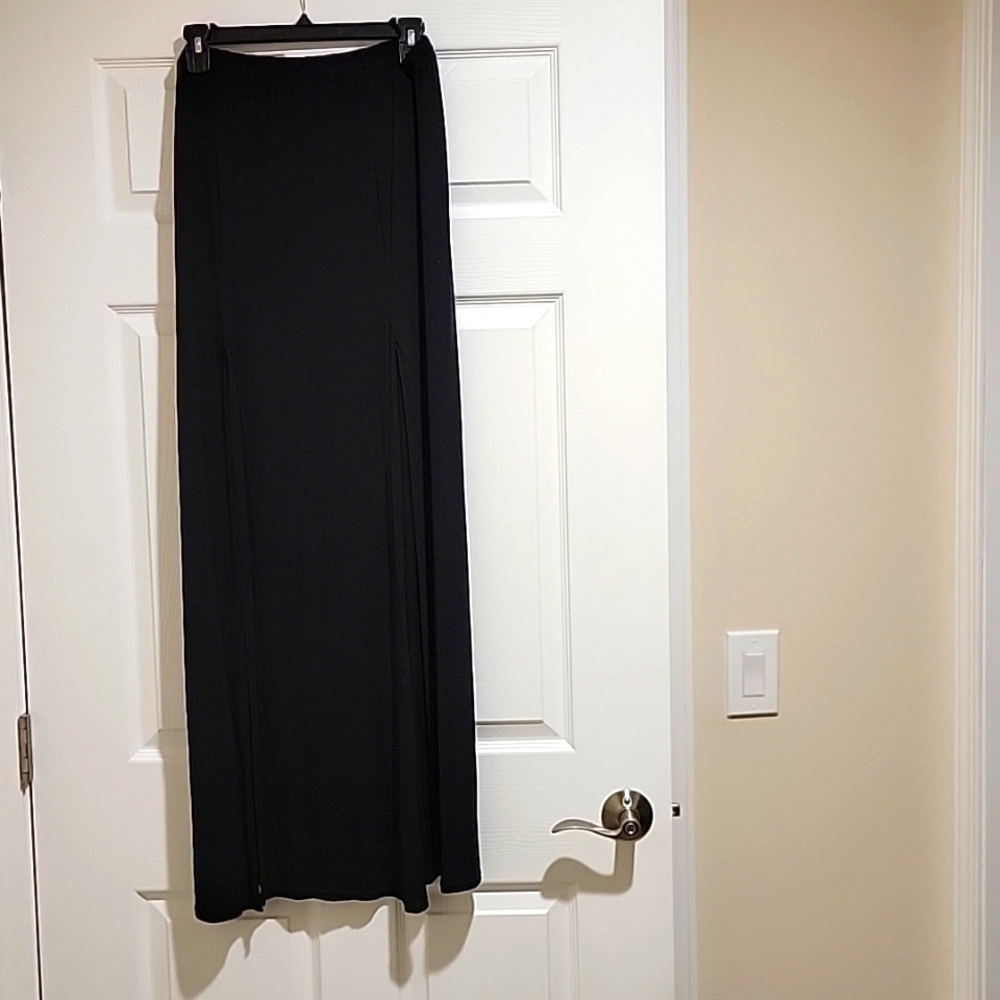 NWT Boohoo Plus Erika Split Front Maxi Skirt Black Size 14 (US)